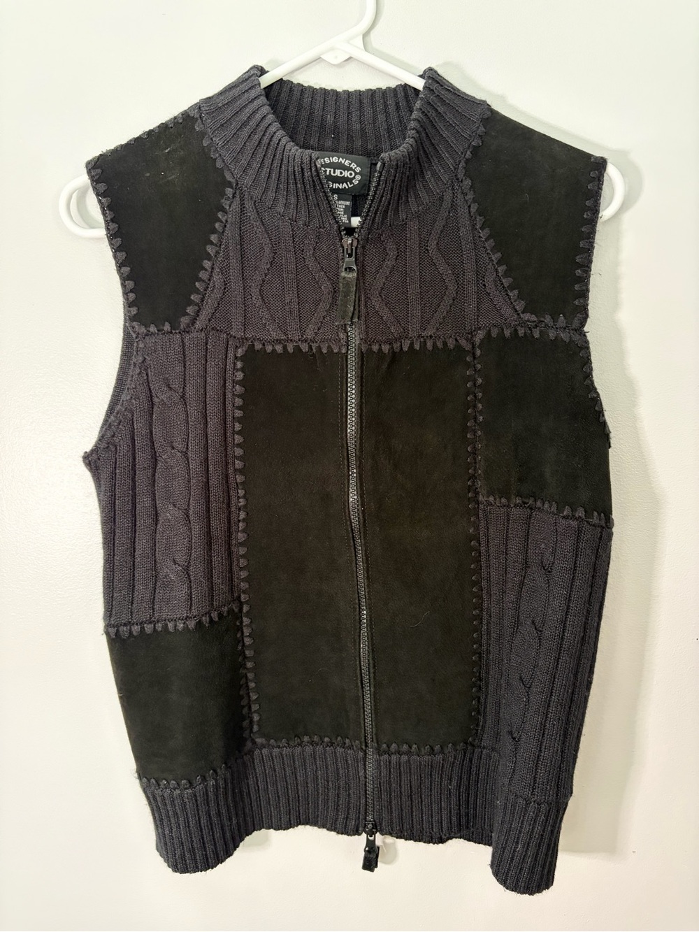 DESIGNER ORIGINALS STUDIO VINTAGE Black LEATHERED Patchwork Zip Sweater Vest